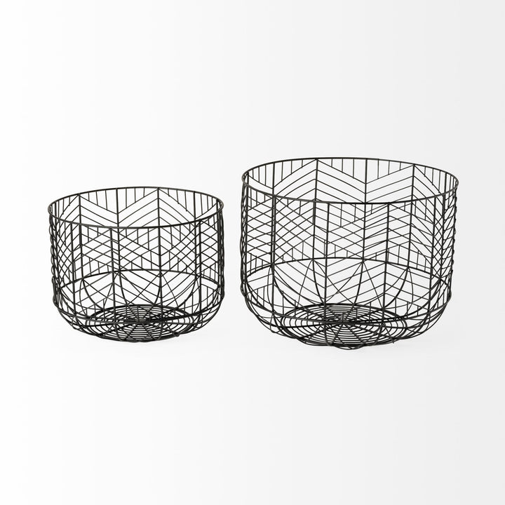 Set Of Two Black Metal Wire Chevron Bowls