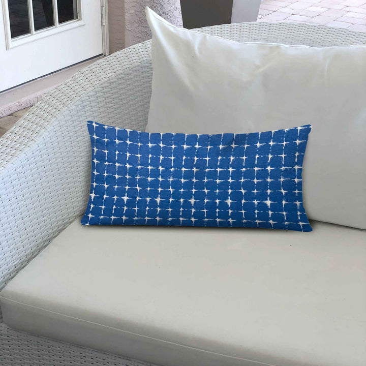 12" X 16" Blue And White Enveloped Abstract Lumbar Indoor Outdoor Pillow Cover