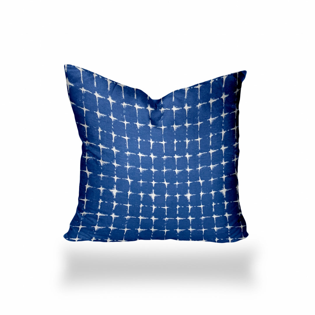 12" X 16" Blue And White Enveloped Abstract Lumbar Indoor Outdoor Pillow Cover