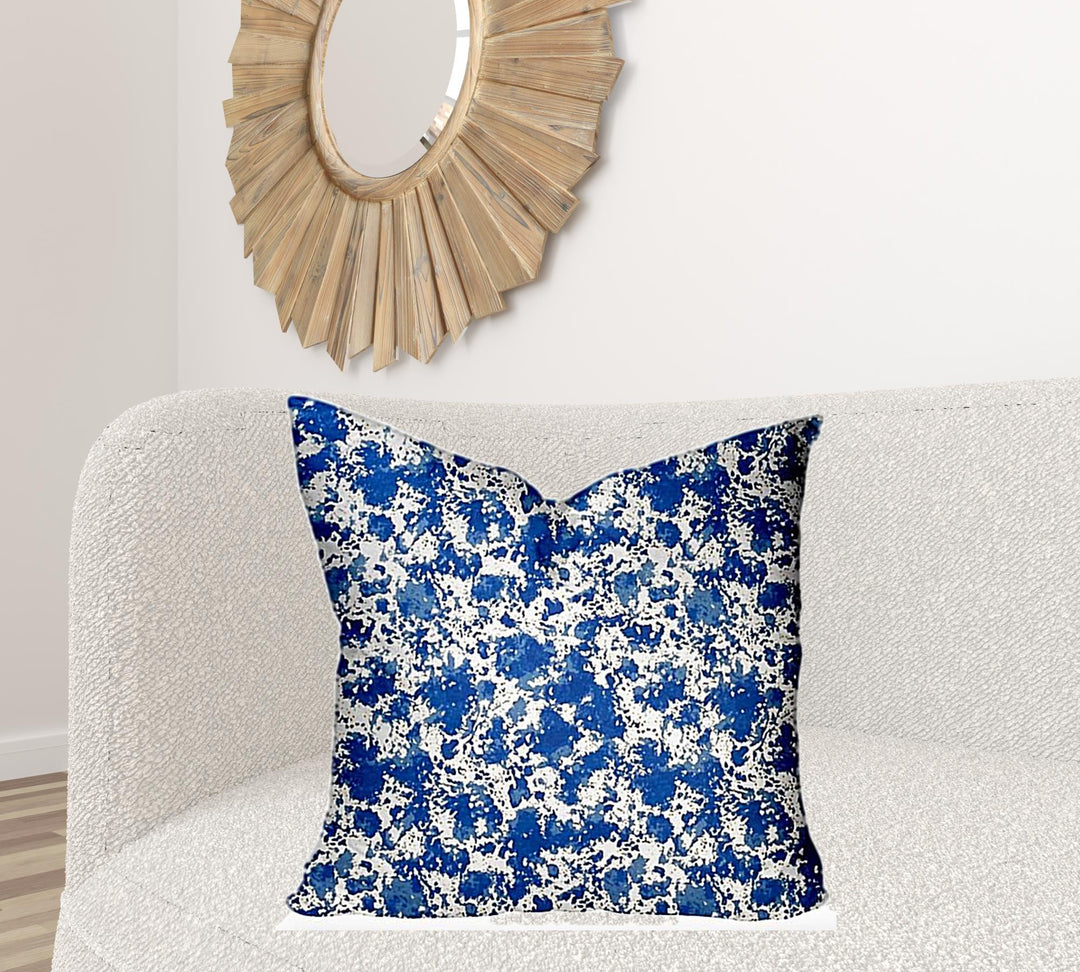 12" X 16" Blue And White Zippered Coastal Lumbar Indoor Outdoor Pillow