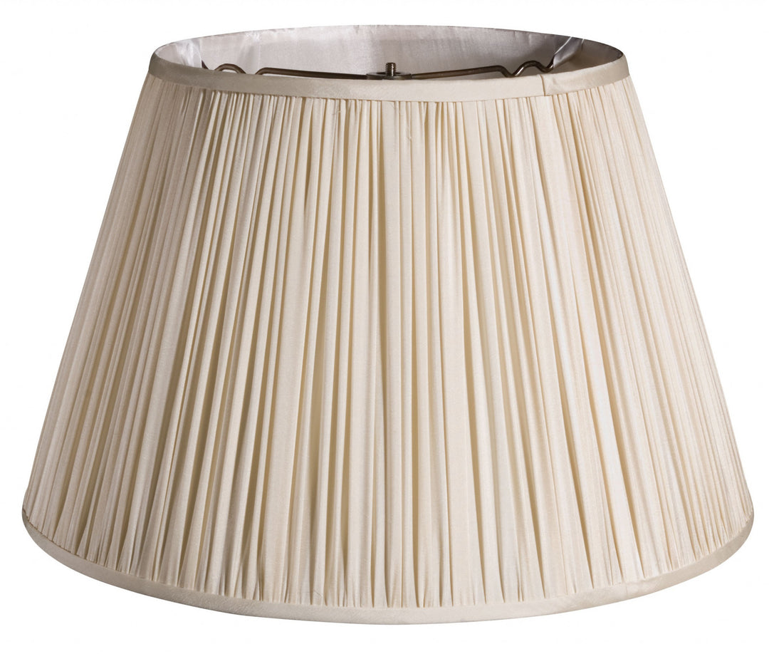 16" Pale Grey Slanted Pleated Tafetta Lampshade